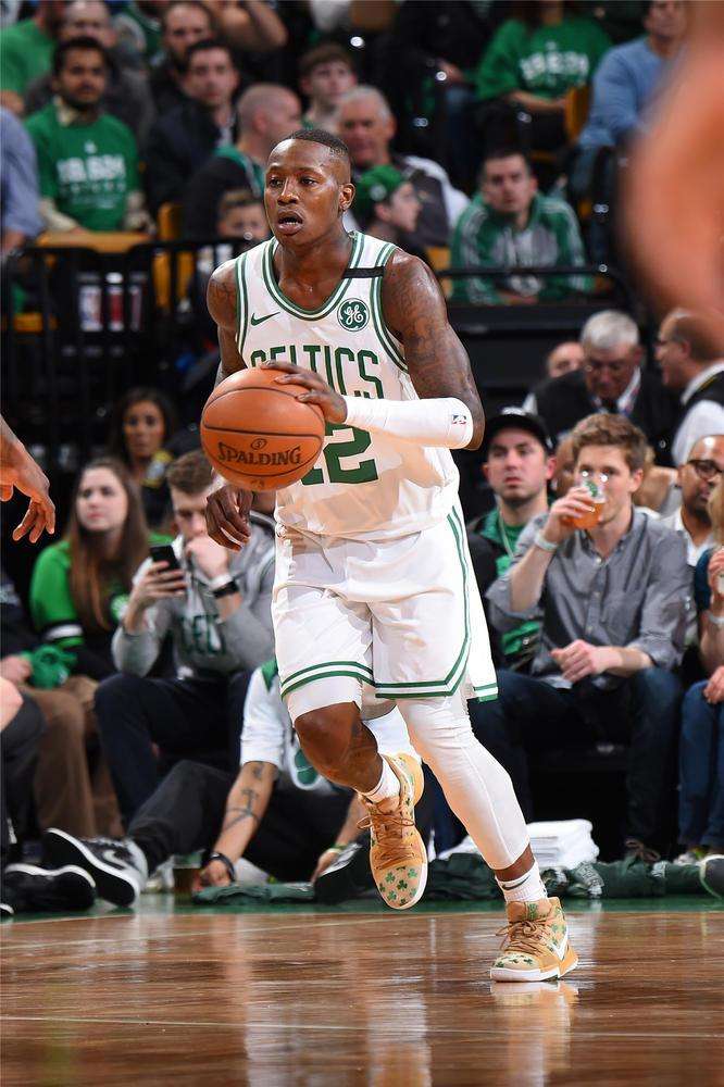 一位有着丰 一位有着丰