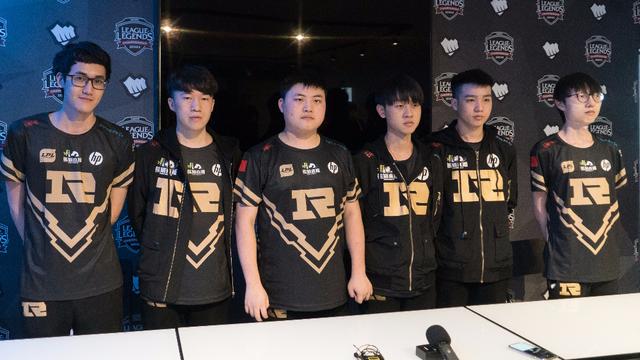 手位的出色 手位的出色